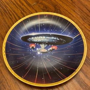 Star Trek Decorative Plate USS Enterprise